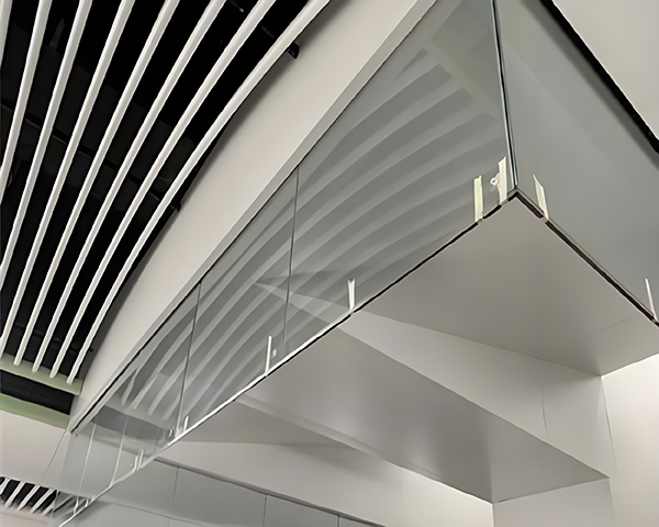 商南玻璃商南挡烟垂壁