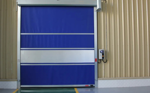 选择商南快速商南卷帘门时的注意事项