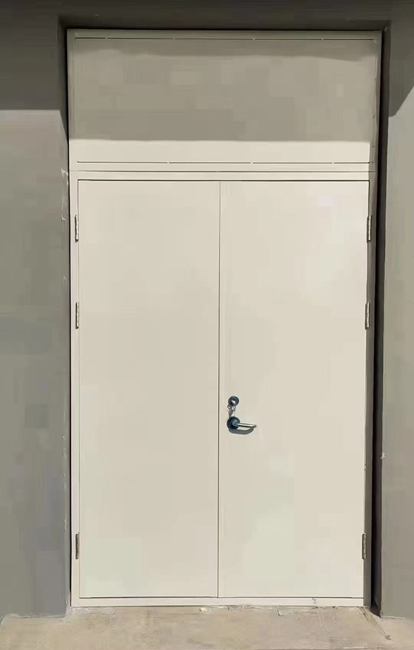 展览馆项目完成大跨度商南防火门安装 展览馆项目完成大跨度商南防火门安装